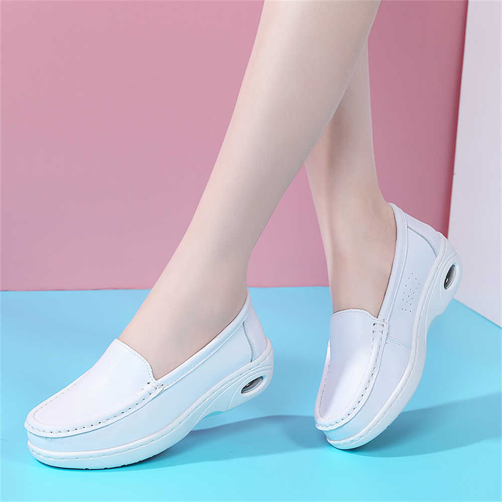 Chunky White Sole Heel Shoes O - Sewing Industry บทวิจารณ์และราคา