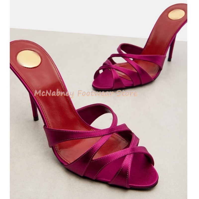 Pointed Stilettos Satin Fabric - Sewing Fabric บทวิจารณ์และราคา