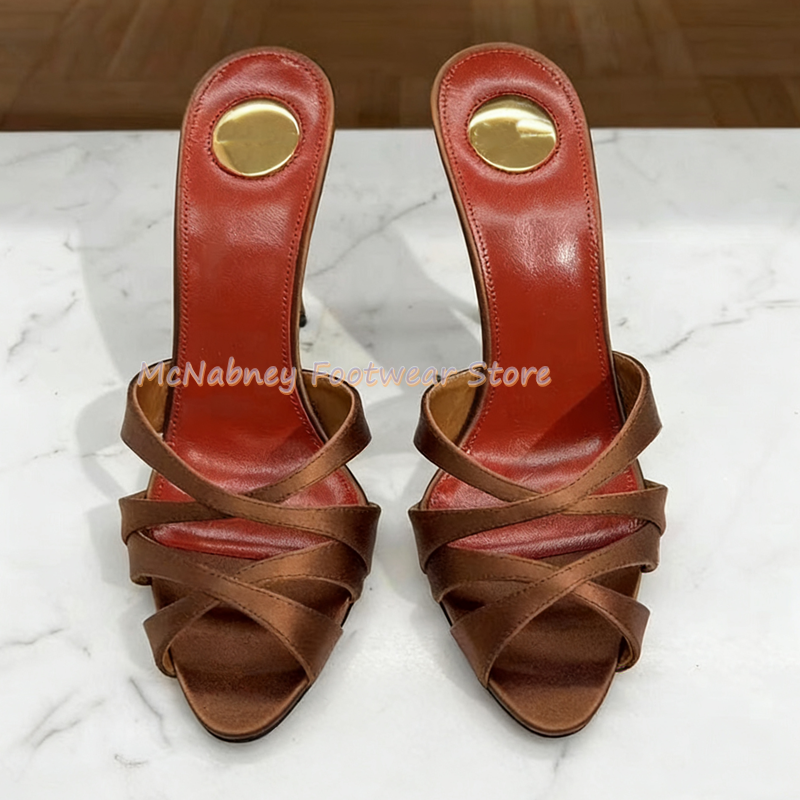 Pointed Stilettos Satin Fabric - Sewing Fabric บทวิจารณ์และราคา